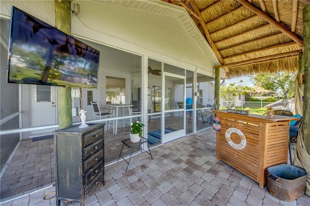 4136 SW 9th PL, Cape Coral, FL 33914