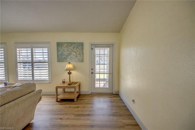 4136 SW 9th PL, Cape Coral, FL 33914