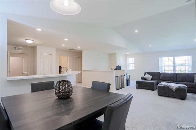 21984 Andover Drive, Macomb, MI 48042