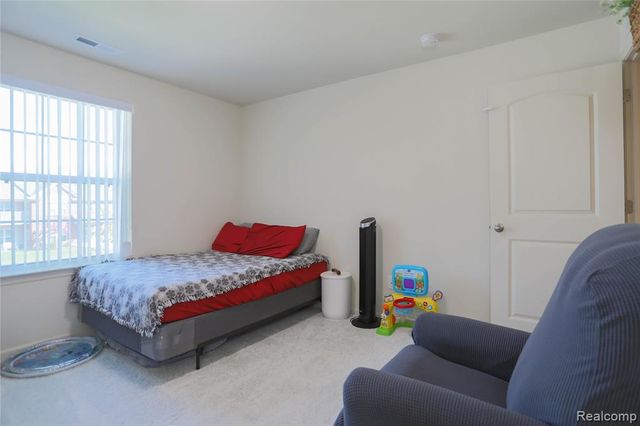 21984 Andover Drive, Macomb, MI 48042