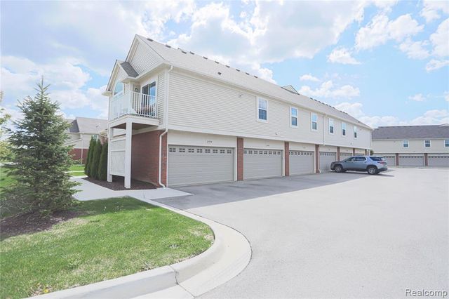 21984 Andover Drive, Macomb, MI 48042