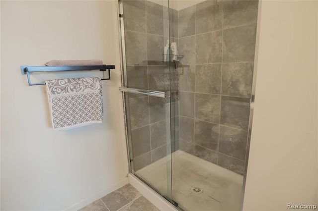 21984 Andover Drive, Macomb, MI 48042