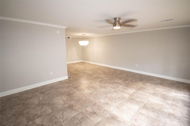 12641 Huntingwick Drive 175, Houston, TX 77024