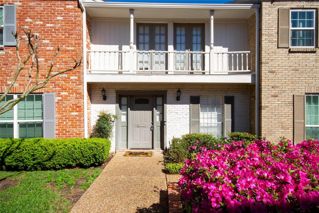 12641 Huntingwick Drive 175, Houston, TX 77024