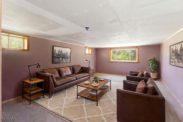 52 Manger Rd, West Orange Twp., NJ 07052
