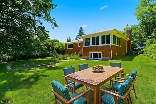 52 Manger Rd, West Orange Twp., NJ 07052