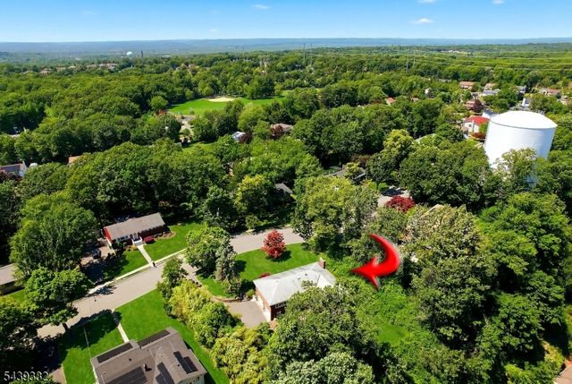 52 Manger Rd, West Orange Twp., NJ 07052