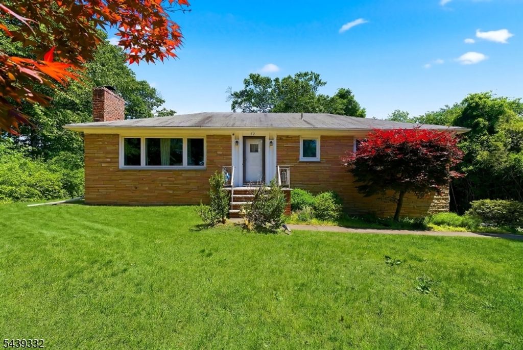 52 Manger Rd, West Orange Twp., NJ 07052
