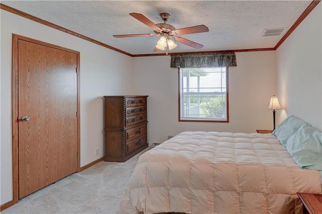 5775 SE W Highway, Lathrop, MO 64465