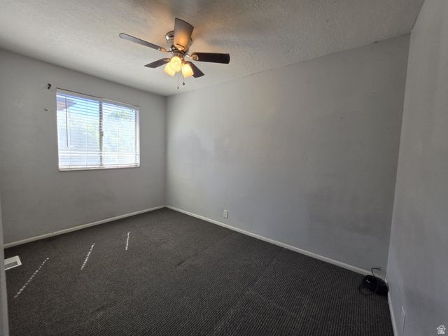 550 W TIFFANY TOWN, Midvale, UT 84047