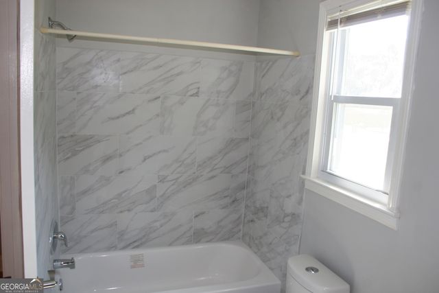 105 Deep Forest Lane, Fayetteville, GA 30215