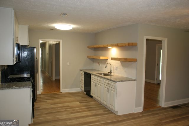 105 Deep Forest Lane, Fayetteville, GA 30215