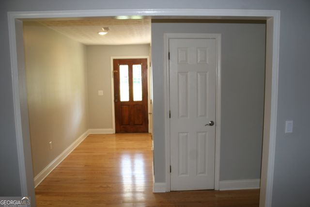 105 Deep Forest Lane, Fayetteville, GA 30215