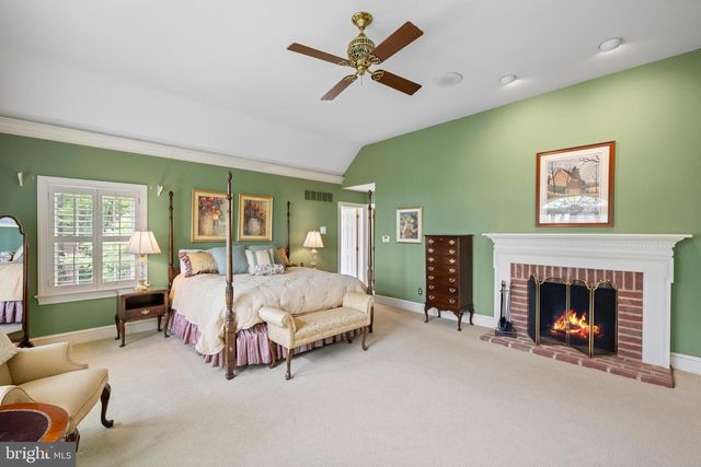 2062 GENERAL ALEXANDER DR, Malvern, PA 19355