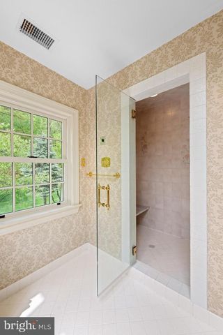2062 GENERAL ALEXANDER DR, Malvern, PA 19355