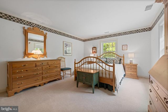 2062 GENERAL ALEXANDER DR, Malvern, PA 19355