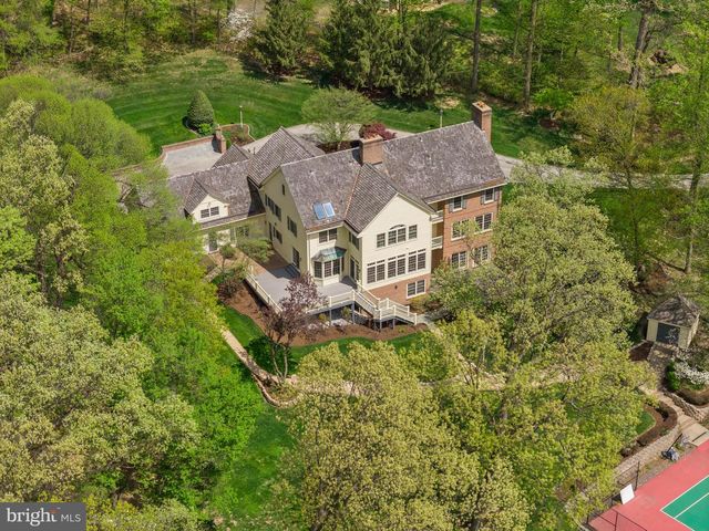 2062 GENERAL ALEXANDER DR, Malvern, PA 19355