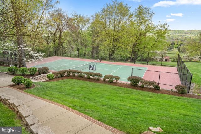 2062 GENERAL ALEXANDER DR, Malvern, PA 19355