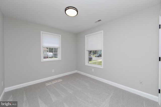 204 E MAIDEN LN, Somerdale, NJ 08083