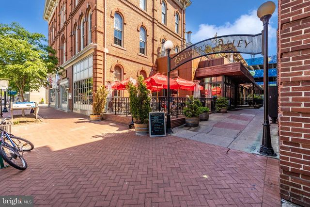 8 W 7TH ST, Frederick, MD 21701