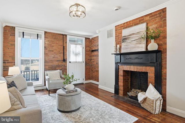 8 W 7TH ST, Frederick, MD 21701