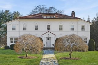 221 Paine Avenue, New Rochelle, NY 10804