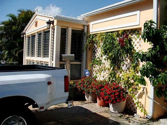 9324 Abbott Avenue, Surfside, FL 33154
