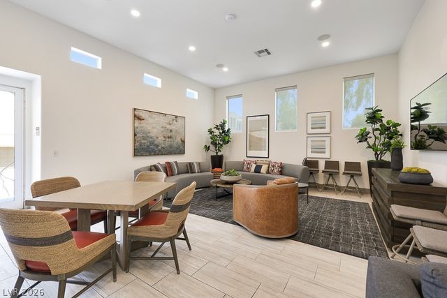 2555 Hampton Road 2208, Henderson, NV 89052