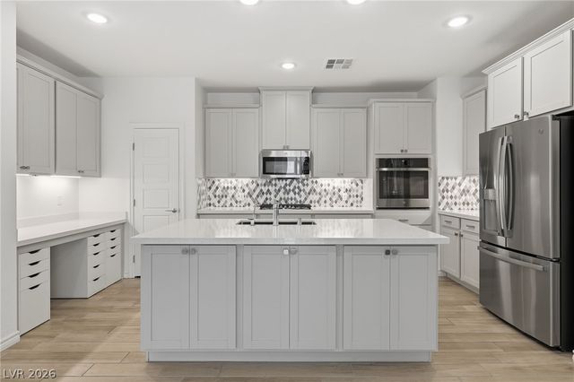 2555 Hampton Road 2208, Henderson, NV 89052