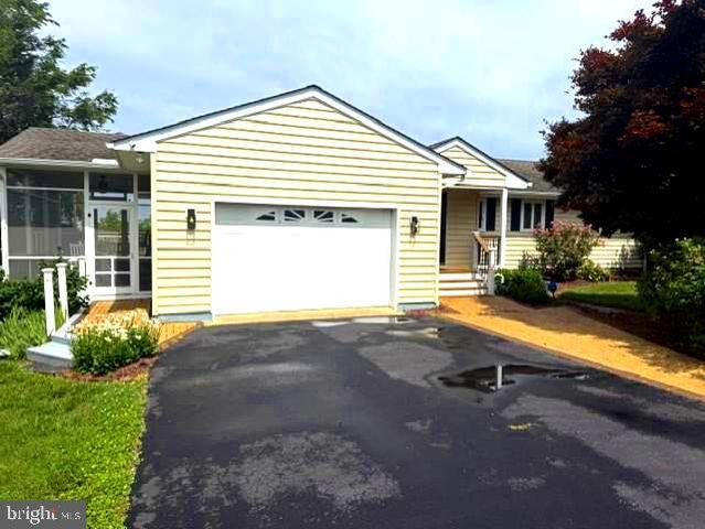 155 EDGEWATER DR, Earleville, MD 21919