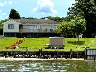 155 EDGEWATER DR, Earleville, MD 21919