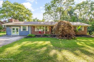 5518 Melstone Rd, Knoxville, TN 37912