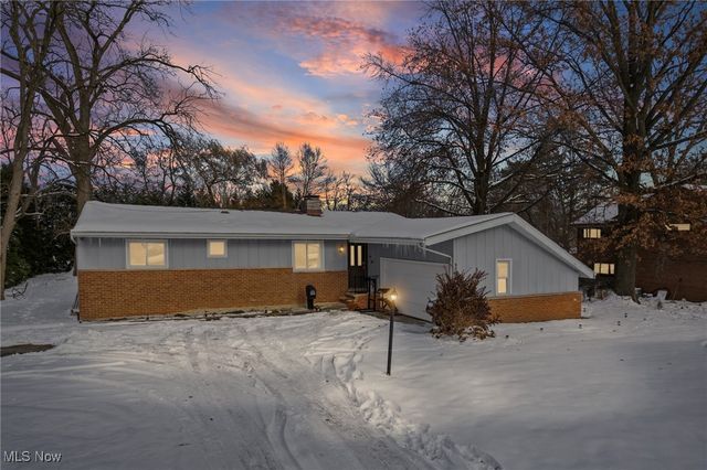 24061 Fairmount Boulevard, Beachwood, OH 44122