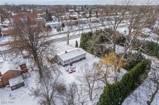 24061 Fairmount Boulevard, Beachwood, OH 44122