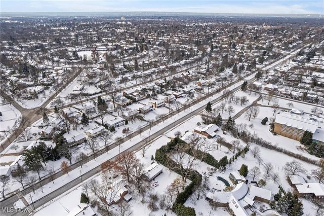 24061 Fairmount Boulevard, Beachwood, OH 44122