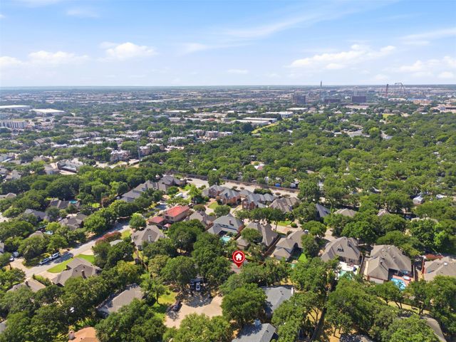 2400 York Minster Court, Arlington, TX 76006