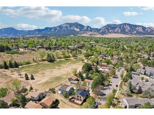 4790 W Moorhead Cir, Boulder, CO 80305