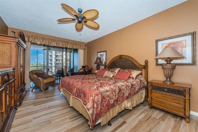 6 BELLEVIEW BOULEVARD 306, Belleair, FL 33756