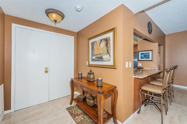6 BELLEVIEW BOULEVARD 306, Belleair, FL 33756