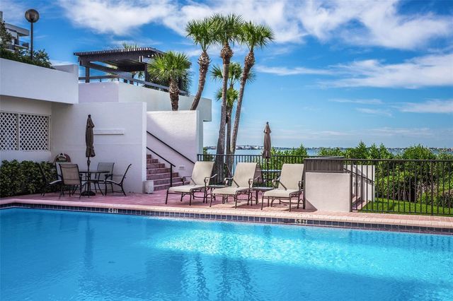 6 BELLEVIEW BOULEVARD 306, Belleair, FL 33756