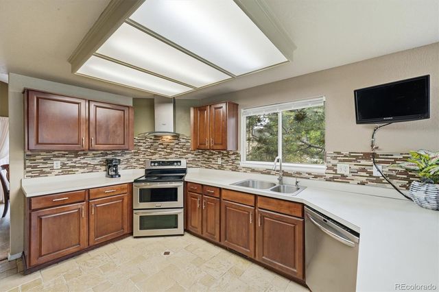 4875 E 117th Drive, Thornton, CO 80233