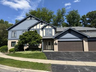 2648 Harbor Drive 2648, Joliet, IL 60431