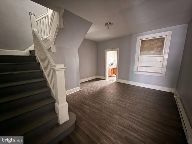 5313 HAMLIN AVE, Baltimore, MD 21215