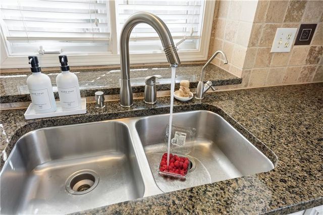 12601 Westgate Street, Overland Park, KS 66213