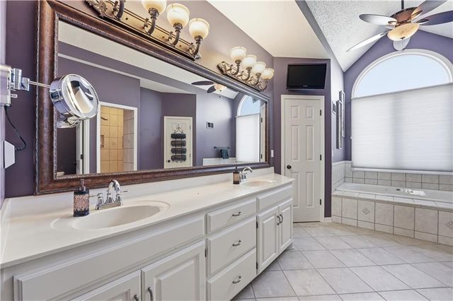 12601 Westgate Street, Overland Park, KS 66213