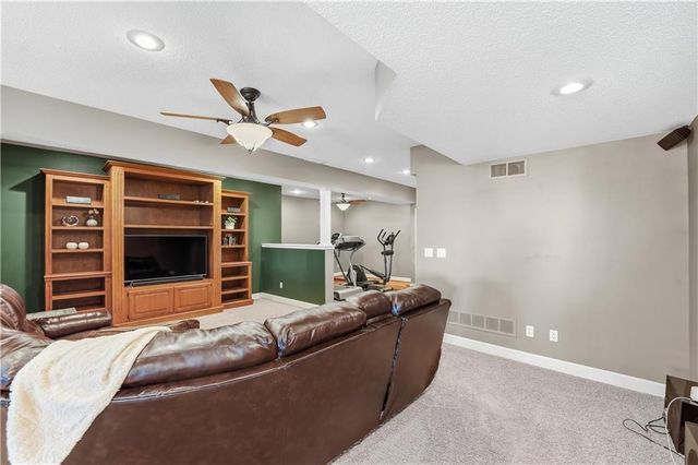 12601 Westgate Street, Overland Park, KS 66213