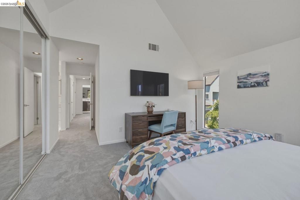 Image 31 of property listing at 7 Courageous Ct D52, Alameda, CA 94501