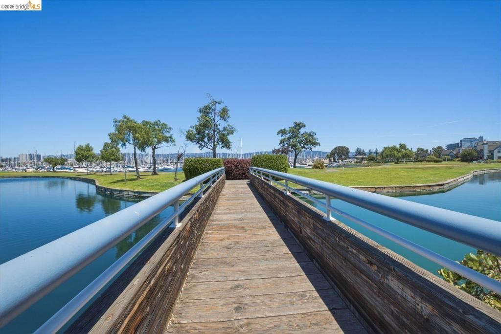 Image 46 of property listing at 7 Courageous Ct D52, Alameda, CA 94501
