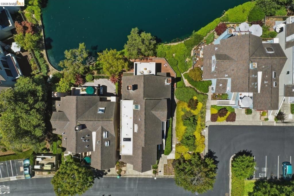 Image 52 of property listing at 7 Courageous Ct D52, Alameda, CA 94501