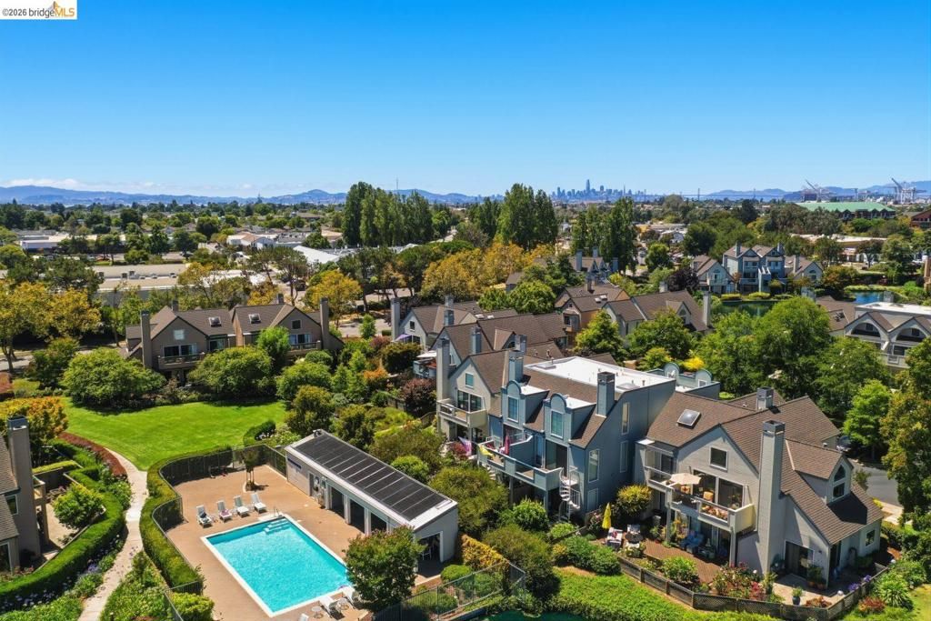 Image 57 of property listing at 7 Courageous Ct D52, Alameda, CA 94501